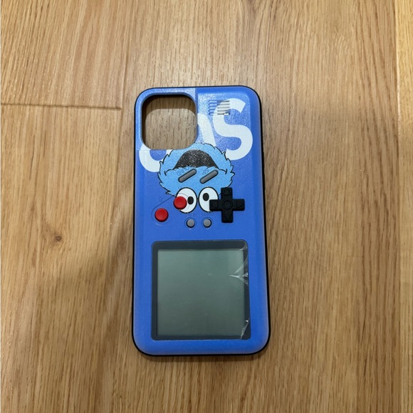 iPhone 12 Pro Max phone case - Picture 2 of 2